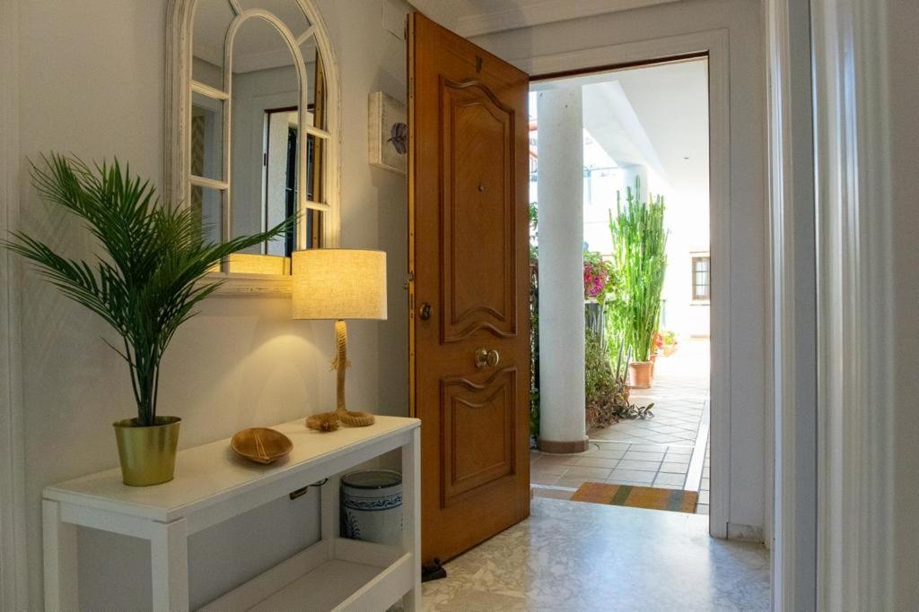 Precioso Apartamento En El Casco Historico Seville Exterior photo